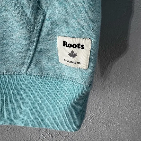 NWT Roots hoodie and pant set size 7